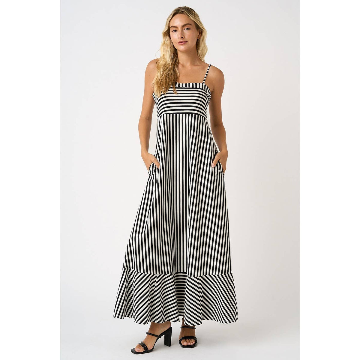 Between the Hedges Dress